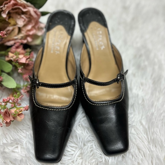 Liz Flex by Liz Claiborne Black Mule Sandals Size 8.5 “Kazoo” - Picture 2 of 10